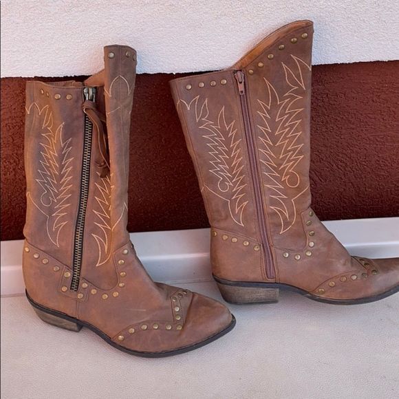Coconuts by Matisse Shoes Coconuts By Matisse Cowboy Boots Poshmark